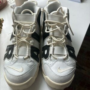 Wmns Air Uptempo ‘Nike Forest’